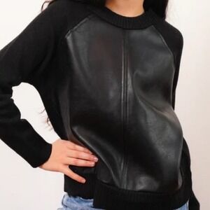 Tigha Leather Panel Pullover Side Zip Size Small